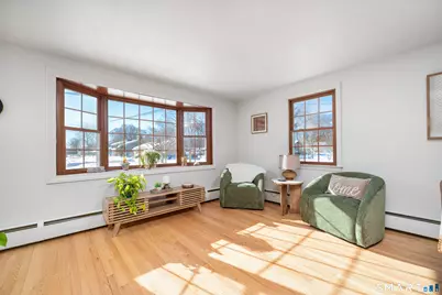 35 Jasmine Street, Bristol, CT 06010 - Photo 10