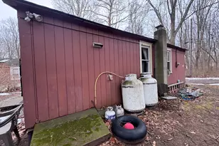 40 Flood Brg Rd, Southbury, CT 06488 - Photo 12