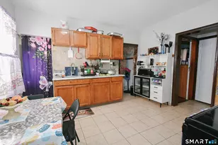 247 Franklin Ave, Hartford, CT 06114 - Photo 18