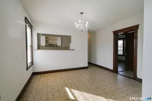 247 Franklin Ave, Hartford, CT 06114 - Photo 4