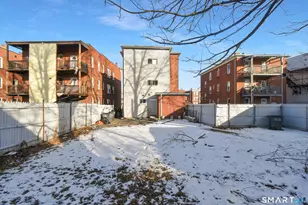 247 Franklin Ave, Hartford, CT 06114 - Photo 28