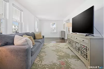 25 Helen Street, Fairfield, CT 06824 - Photo 4