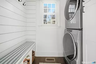 25 Helen St, Fairfield, CT 06824 - Photo 12