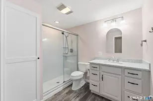 96 Ring Dr, Groton, CT 06340 - Photo 32