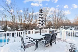 102 Forest St Ext, East Haven, CT 06512 - Photo 34