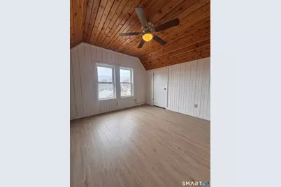 48 Lenox Avenue #3rd floor, Milford, CT 06460 - Photo 4