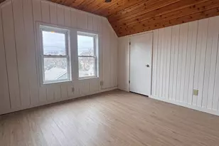 48 Lenox Ave, Milford, CT 06460 - Photo 4