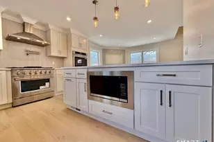 102 Corona Dr, Milford, CT 06460 - Photo 8