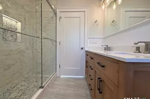 102 Corona Dr, Milford, CT 06460 - Photo 22