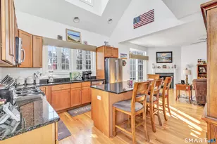 47 Copper Square Dr, Bethel, CT 06801 - Photo 12