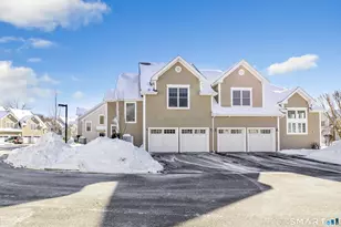 47 Copper Square Dr, Bethel, CT 06801 - Photo 4