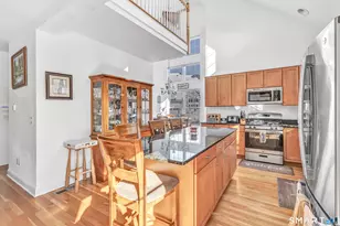 47 Copper Square Dr, Bethel, CT 06801 - Photo 16