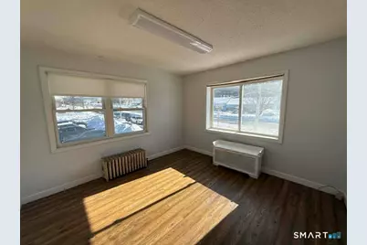 521 Middle Turnpike East, Manchester, CT 06040 - Photo 8