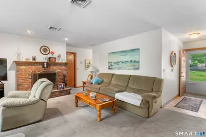 46 Mulberry Street, Naugatuck, CT 06770 - Photo 8