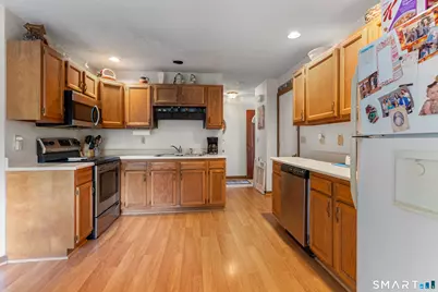 46 Mulberry Street, Naugatuck, CT 06770 - Photo 4