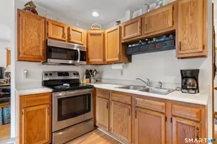 46 Mulberry St, Naugatuck, CT 06770 - Photo 6