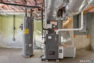 1486 Route 163, Montville, CT 06370 - Photo 40