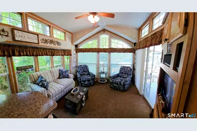 262 Shetucket Turnpike #98, Griswold, CT 06351 - Photo 8