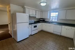 127 Railroad St, New Milford, CT 06776 - Photo 2