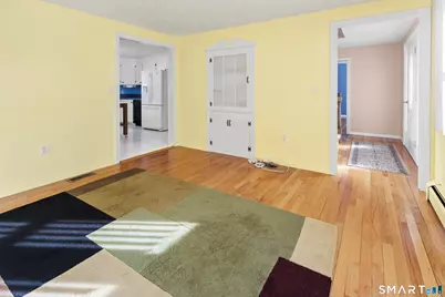 5 Sparkle Street, Enfield, CT 06082 - Photo 16