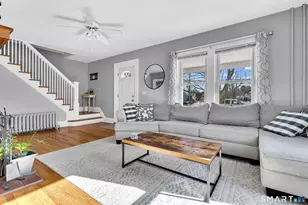 142 Washington Ave, Hamden, CT 06518 - Photo 8