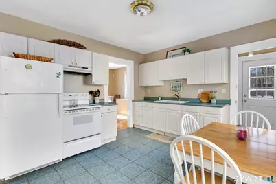 142 Washington Avenue, Hamden, CT 06518 - Photo 14