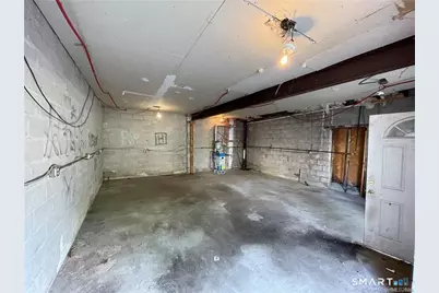 245 Hewitt Street, Bridgeport, CT 06607 - Photo 6