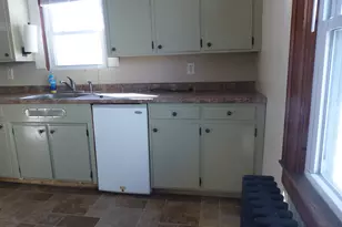 108 W Town St, Norwich, CT 06360 - Photo 6