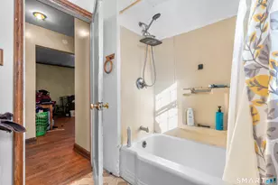 82 Foxcroft Dr, Manchester, CT 06040 - Photo 18