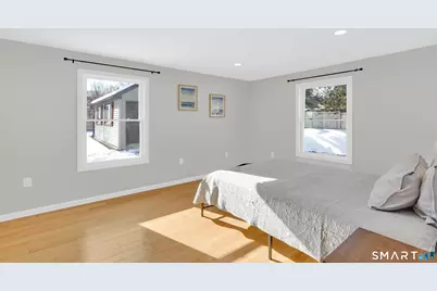 10 Elm Avenue, Enfield, CT 06082 - Photo 16