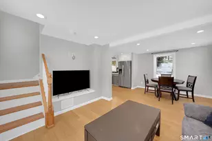 10 Elm Ave, Enfield, CT 06082 - Photo 8