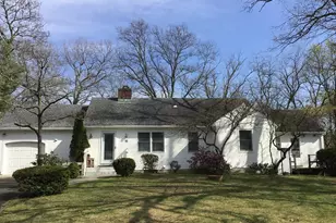 15 Bon Air Ave, Stamford, CT 06907 - Photo 1