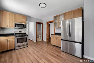 182 Francis St, New Britain, CT 06053 - Photo 6