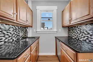 182 Francis St, New Britain, CT 06053 - Photo 8