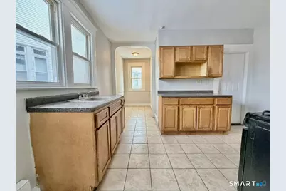 2 Derby Avenue, New Haven, CT 06511 - Photo 30