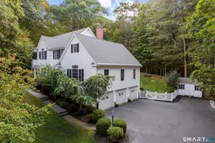 74 Farm View Rd, Bethany, CT 06524 - Photo 2