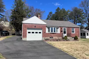 154 Allen St, New Britain, CT 06053 - Photo 2