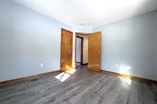 25 Elaine Dr, Seymour, CT 06483 - Photo 24