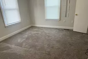 57 New St, Seymour, CT 06483 - Photo 4