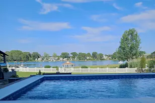 47 Oswegatchie Hills Rd, East Lyme, CT 06357 - Photo 2