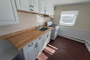 61 Van Zant St, Norwalk, CT 06855 - Photo 6