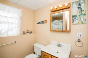 146 Fitch St, North Haven, CT 06473 - Photo 28