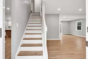 19 Good Hill Rd, Oxford, CT 06478 - Photo 2