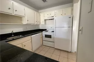 73 Courtland Ave, Stamford, CT 06902 - Photo 6