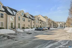 15 Freedom Way, East Lyme, CT 06357 - Photo 2