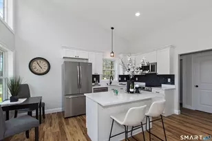 14 Indian Run Dr, Thompson, CT 06277 - Photo 6