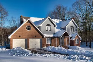 60 Wildcat Rd, Burlington, CT 06013 - Photo 2