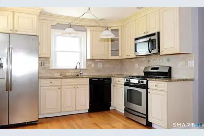 122 Oberlin Road, Hamden, CT 06514 - Photo 10