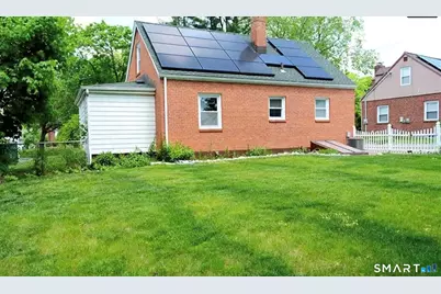 122 Oberlin Road, Hamden, CT 06514 - Photo 2