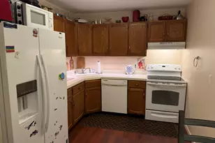 1274 E Main St, Meriden, CT 06405 - Photo 10